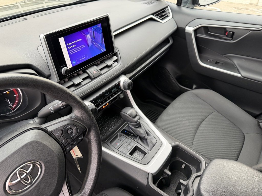 Used 2023 Toyota RAV4 LE image 24