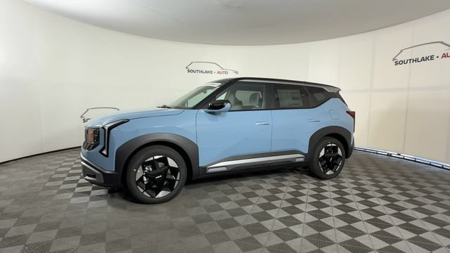 New 2027 Kia Seltos S FWD image 4