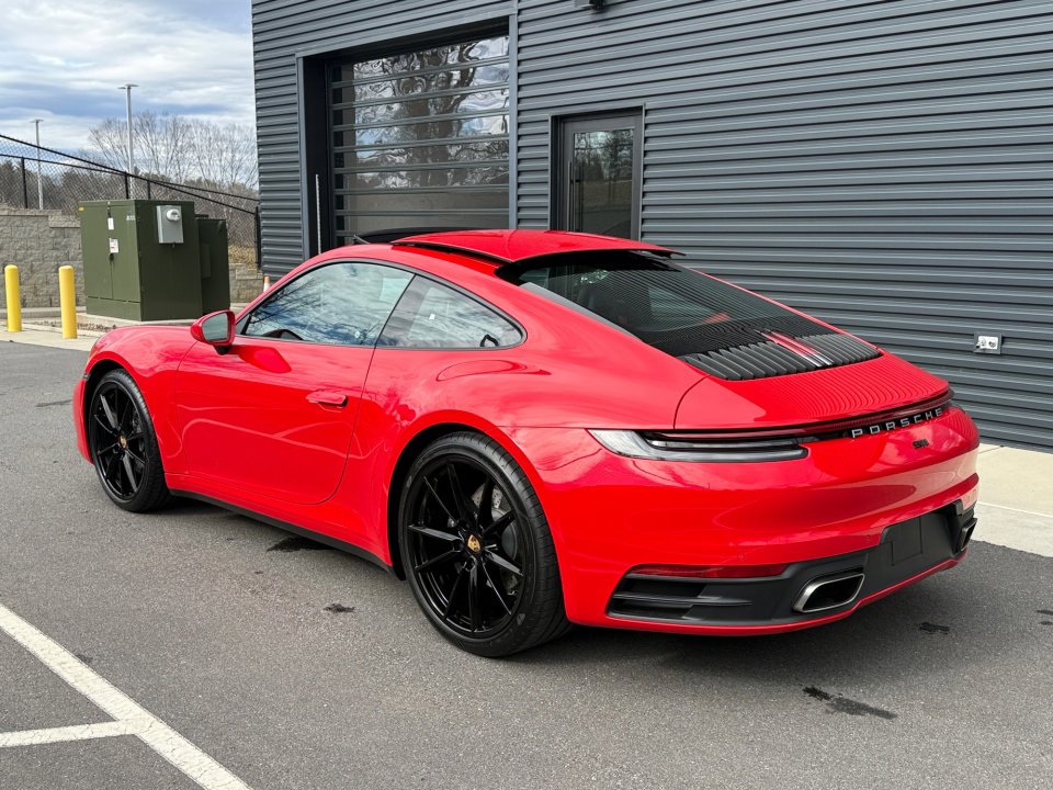 Certified 2022 Porsche 911 Carrera image 3