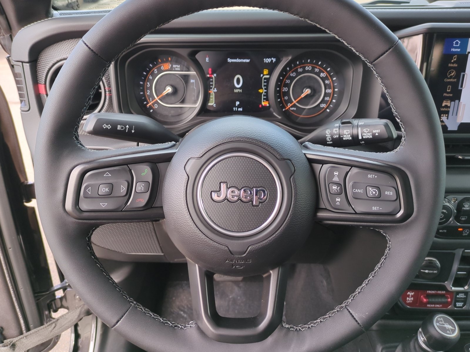 New 2025 Jeep Wrangler Unlimited Rubicon w/ Safety Group AWD/4WD image 9