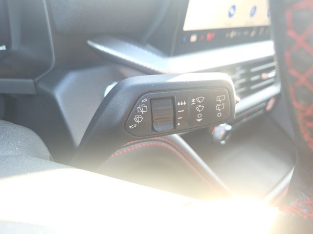 Certified 2025 Ford Explorer ST-Line image 45