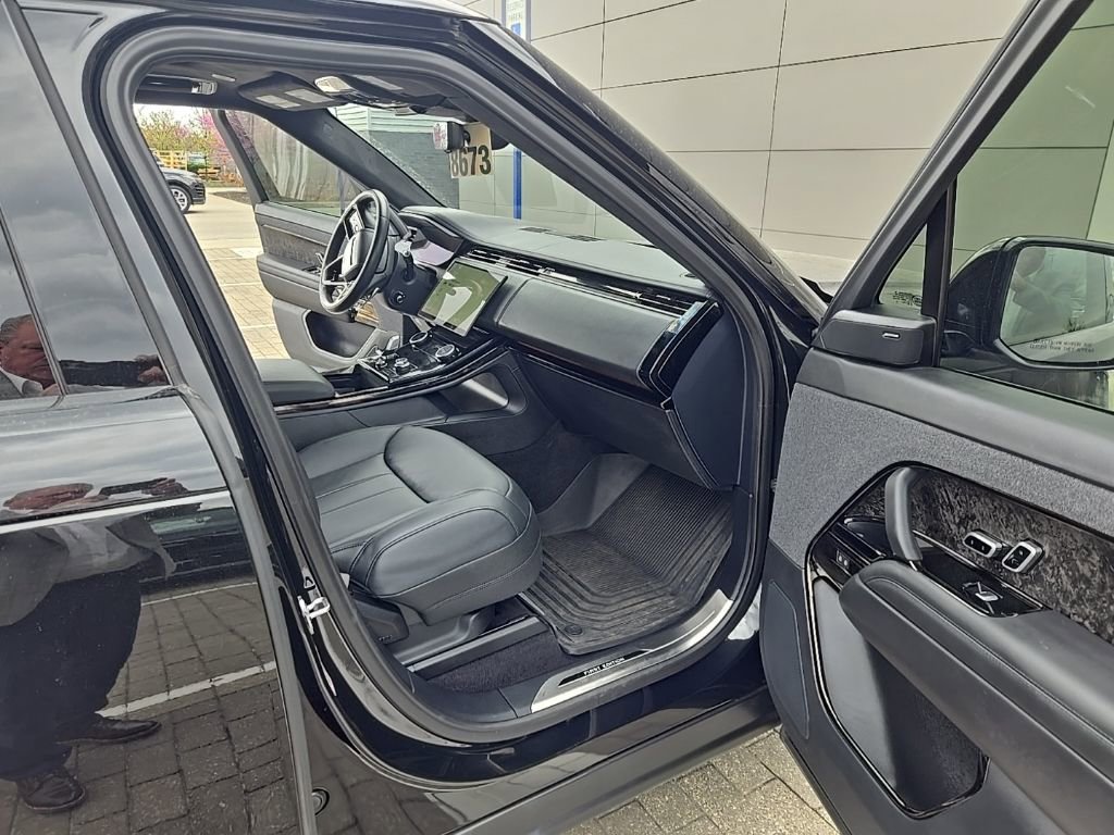 Certified 2023 Land Rover Range Rover Sport First Edition image 19