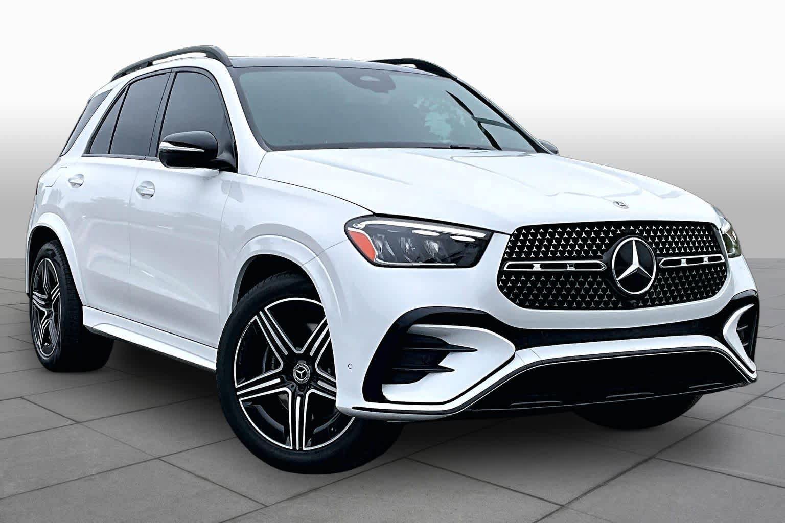 Certified 2025 Mercedes-Benz GLE 450e 4MATIC image 3