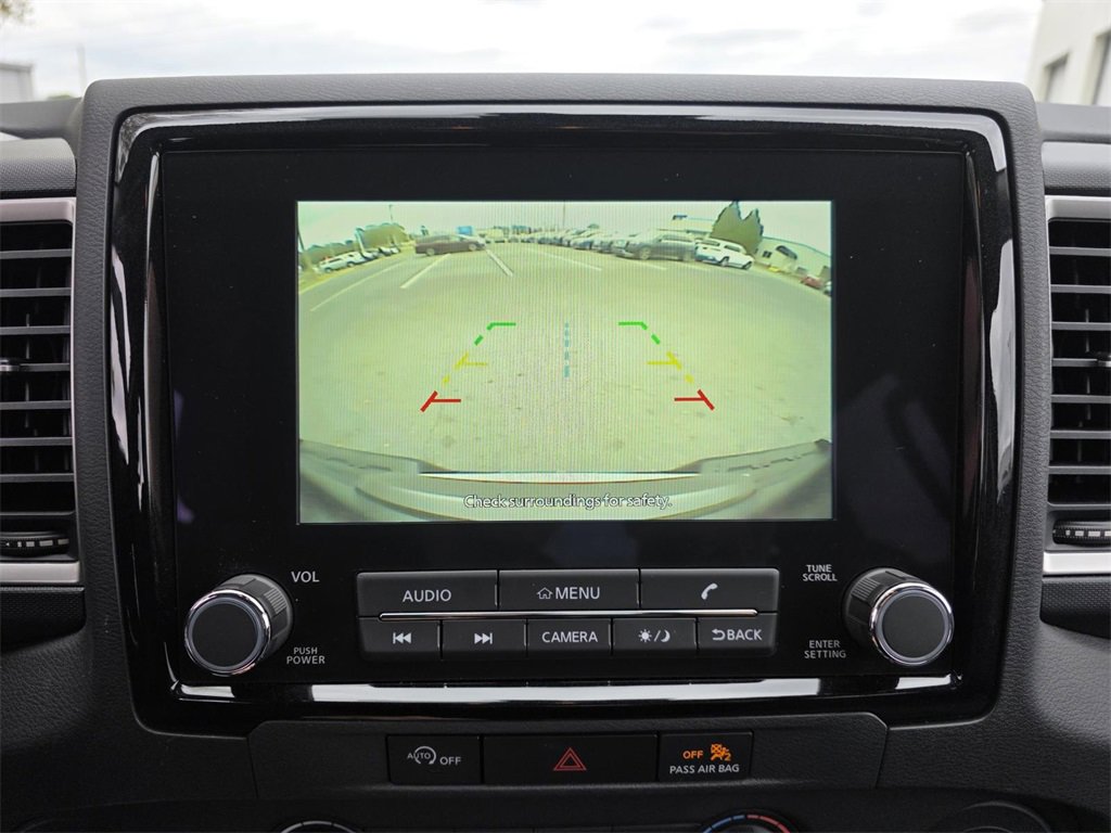 Used 2024 Nissan Frontier SV image 20