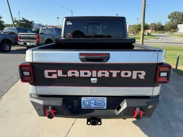 Used 2022 Jeep Gladiator Rubicon w/ LED Lighting Group AWD/4WD image 5