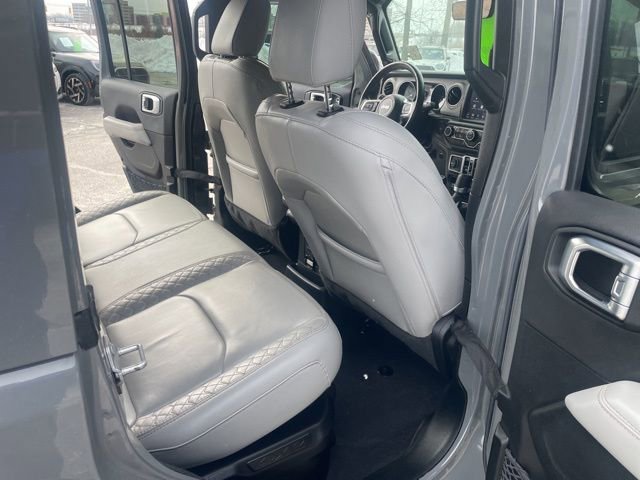 Used 2023 Jeep Wrangler Unlimited Sahara image 20