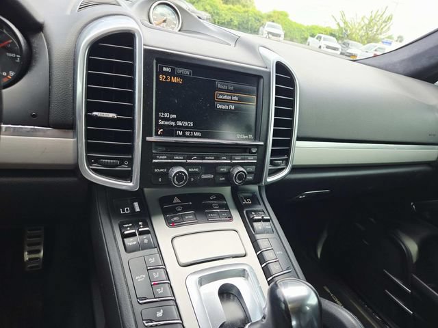 Used 2014 Porsche Cayenne GTS AWD/4WD image 12