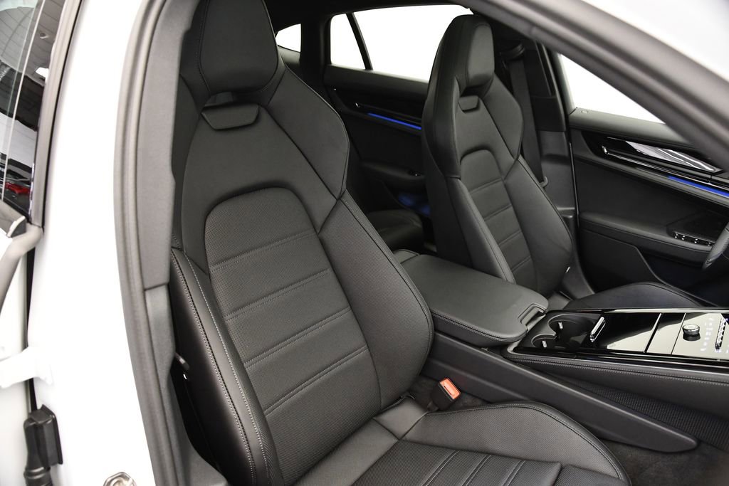 Certified 2024 Porsche Panamera 4 image 52