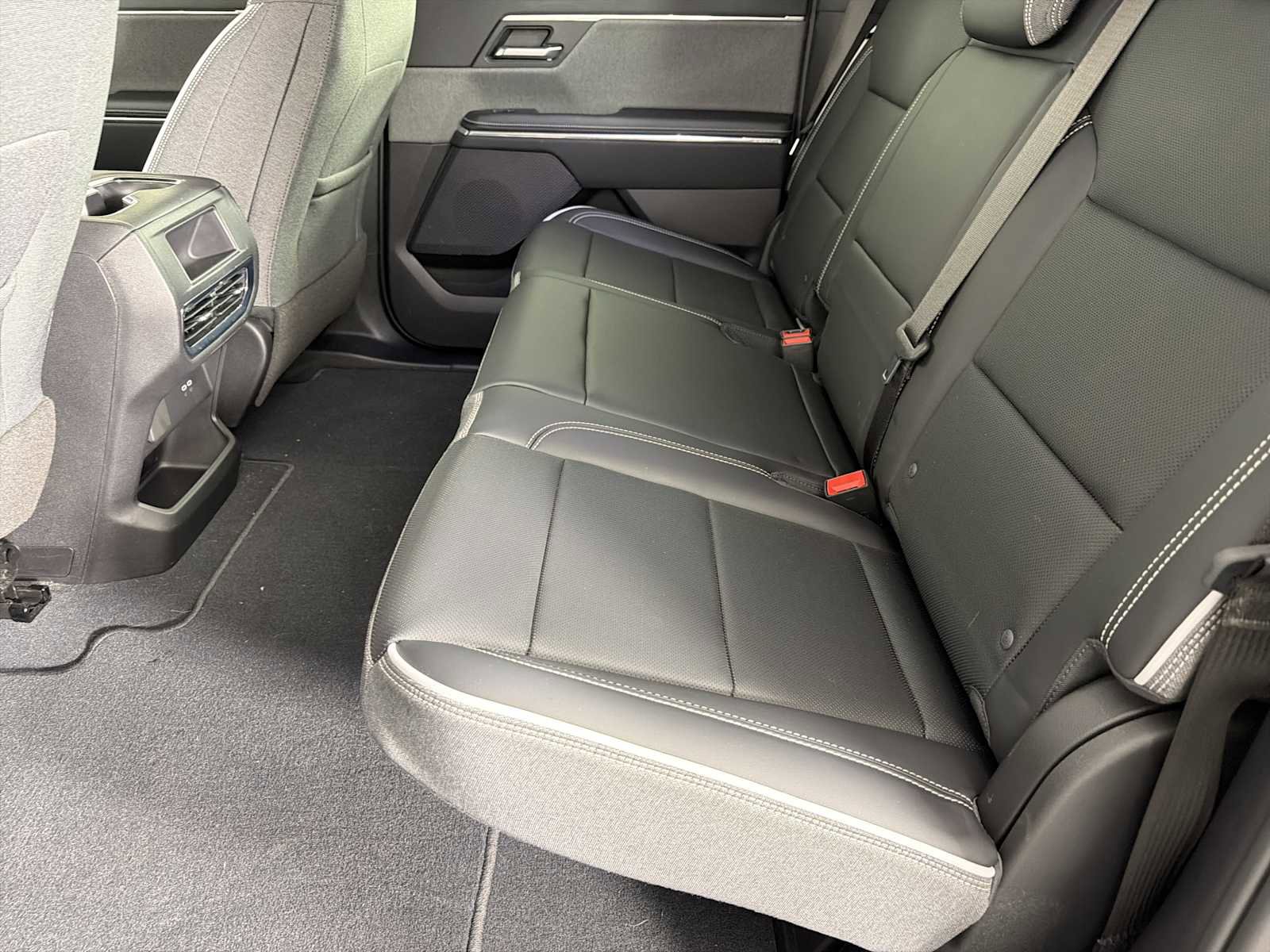Used 2026 GMC Sierra EV Elevation AWD/4WD image 18