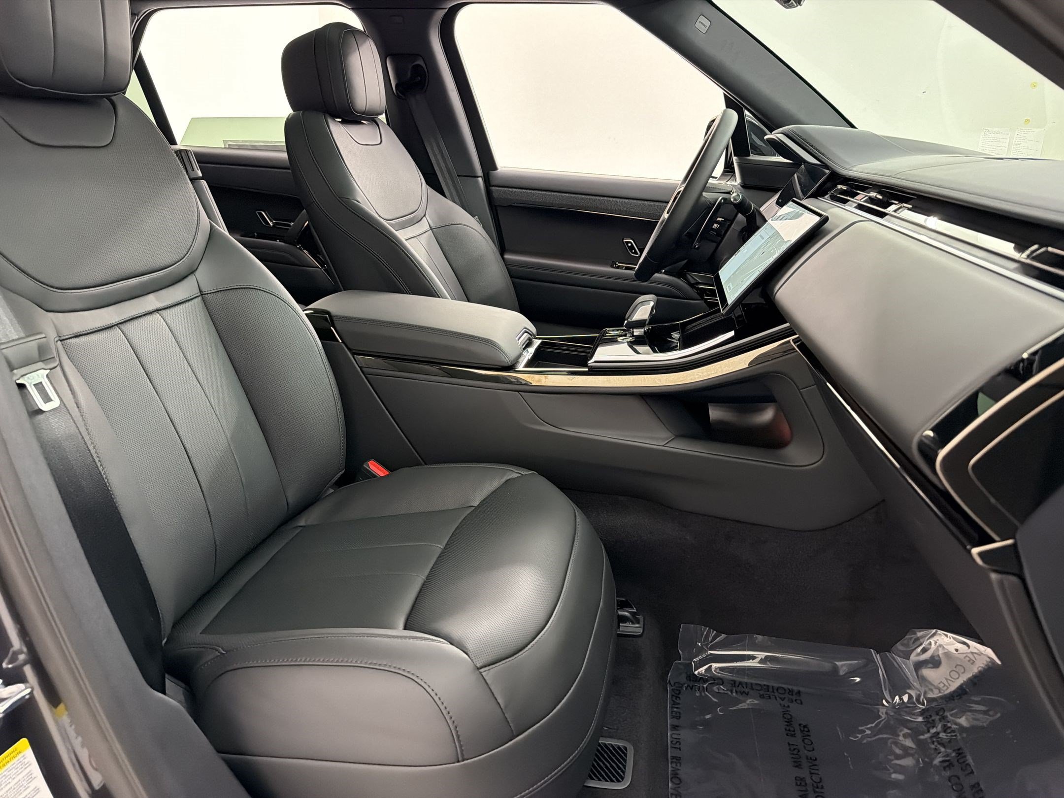 New 2026 Land Rover Range Rover Sport Dynamic SE AWD/4WD image 23