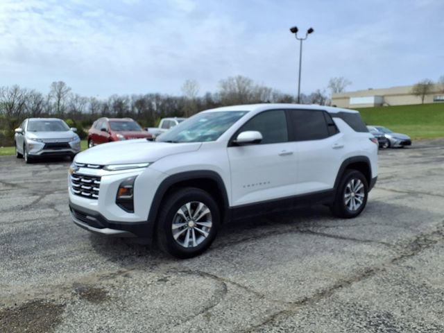 Used 2025 Chevrolet Equinox LT image 30