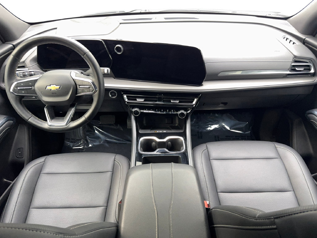 Used 2026 Chevrolet Traverse LT FWD image 57