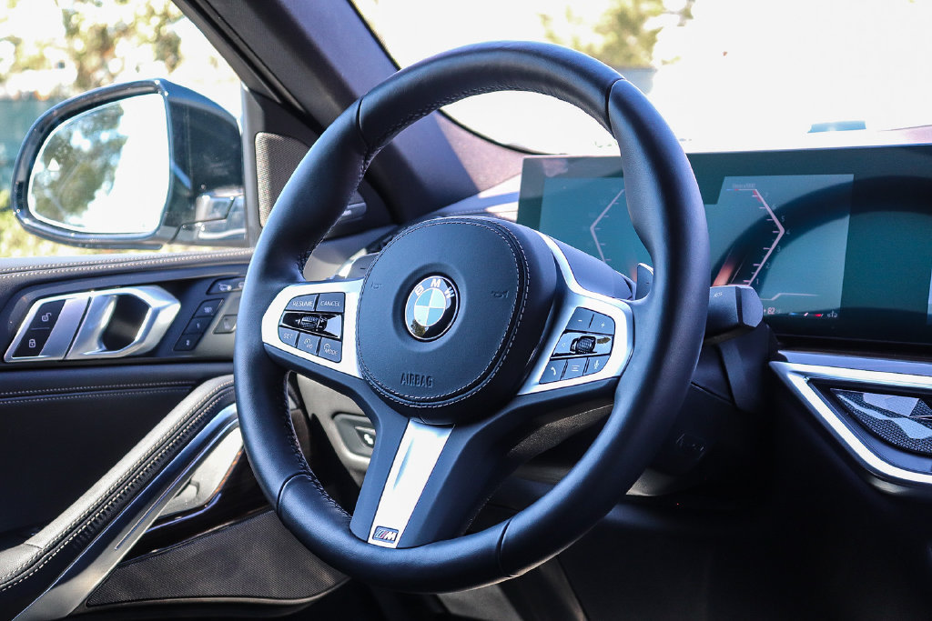 Used 2027 BMW X6 xDrive40i AWD/4WD image 15