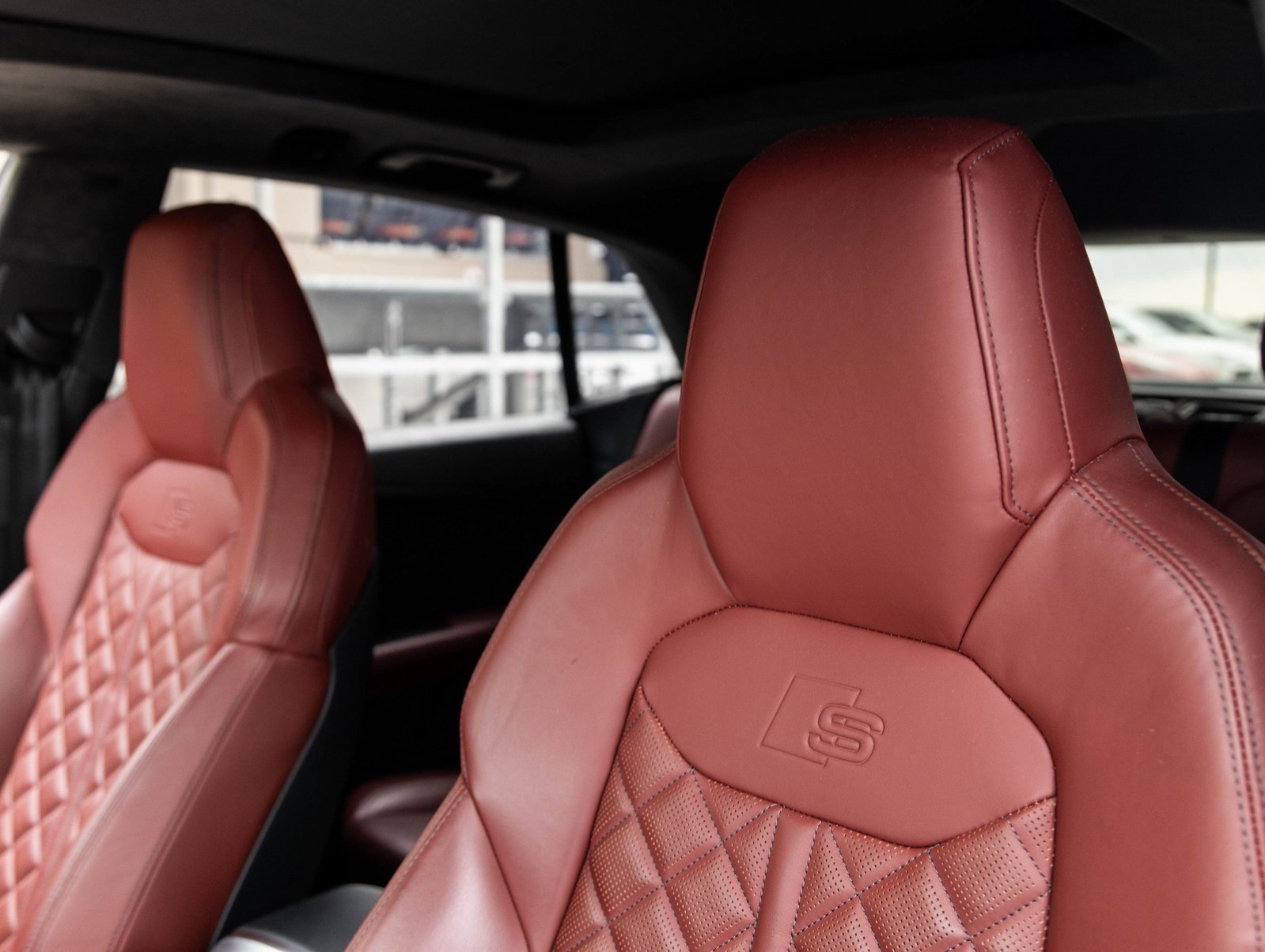 Used 2022 Audi SQ8 Prestige w/ Prestige Package image 23