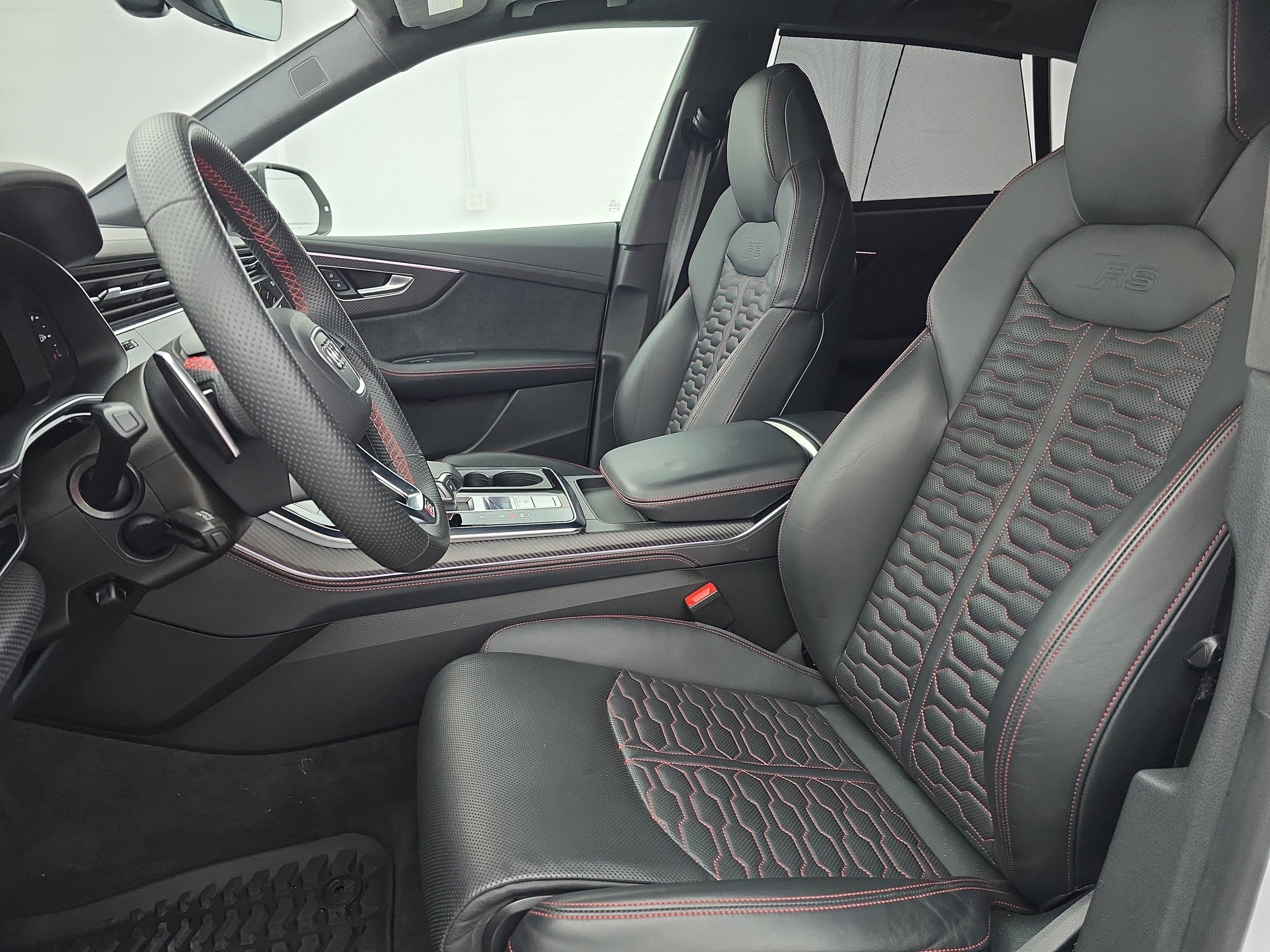 Used 2023 Audi RS Q8 image 15
