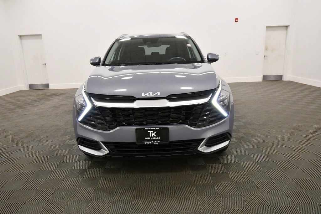Certified 2023 Kia Sportage EX AWD/4WD image 11