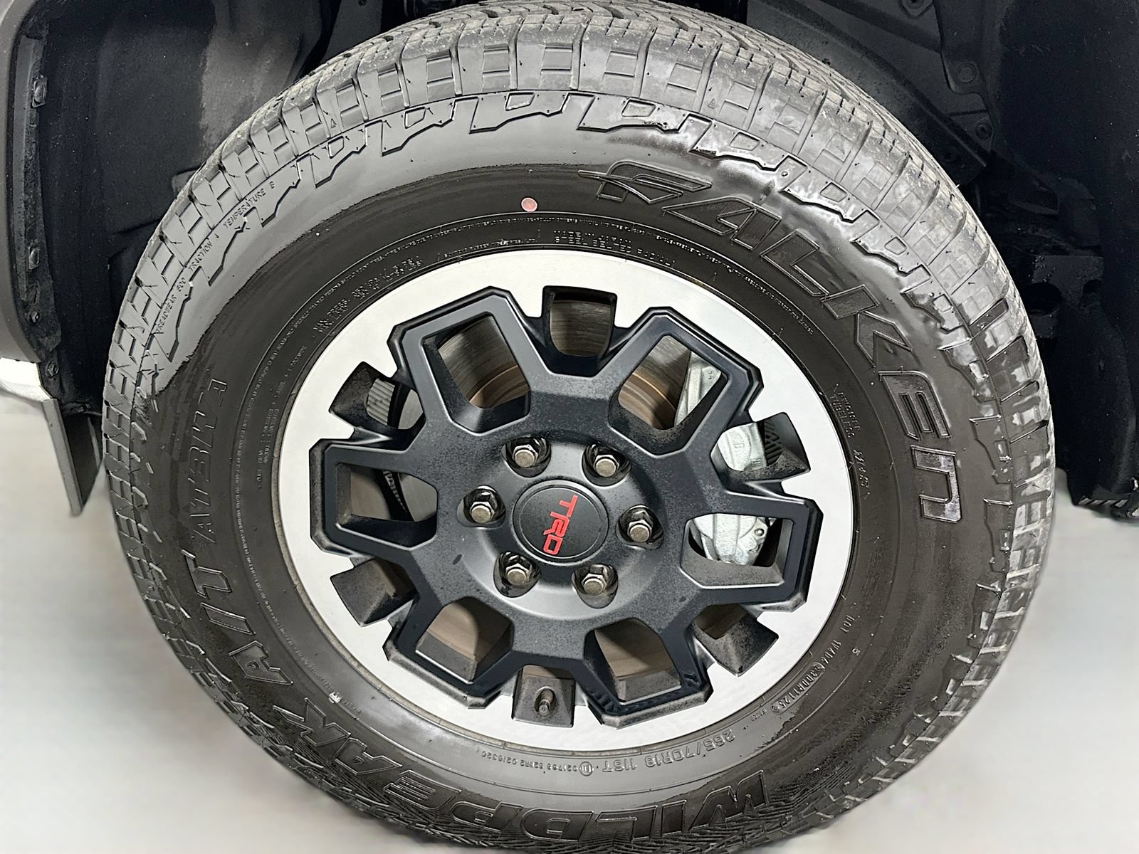 Certified 2025 Toyota 4Runner TRD Sport Premium AWD/4WD image 32