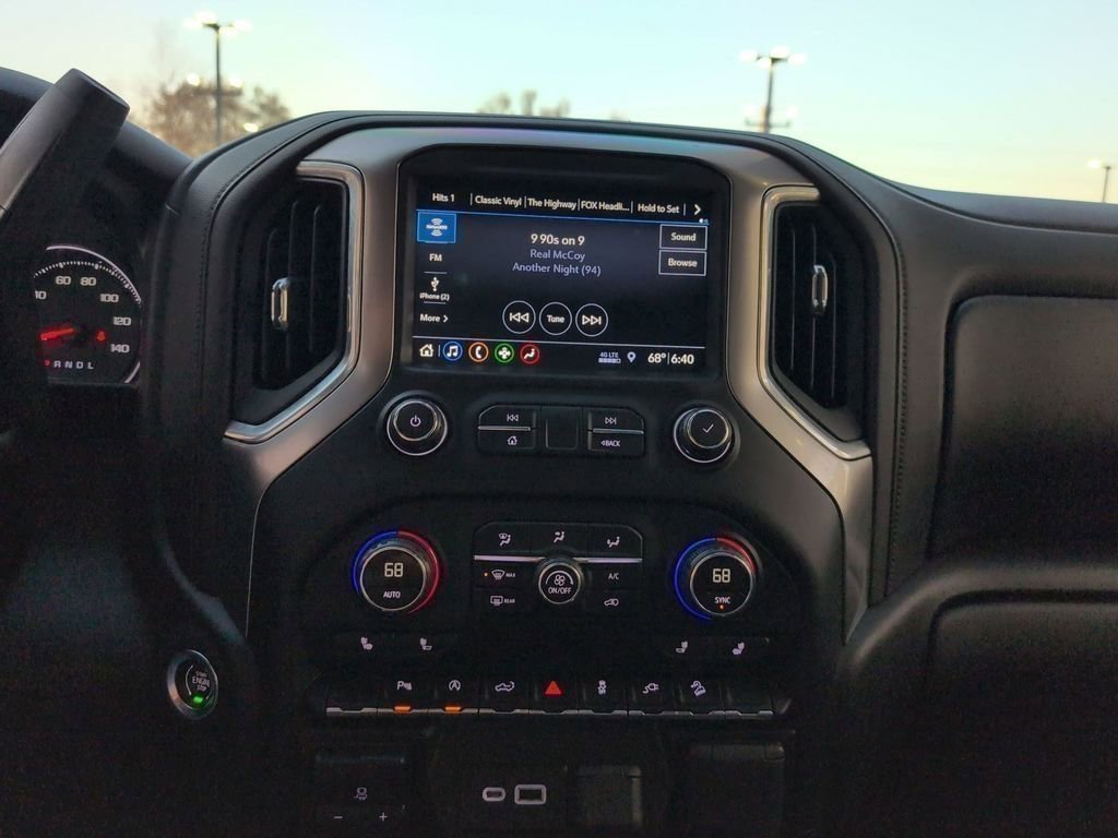 Used 2019 Chevrolet Silverado 1500 RST image 24