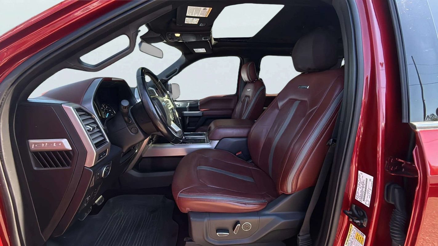 Used 2018 Ford F150 Platinum w/ Equipment Group 701A Luxury AWD/4WD image 14