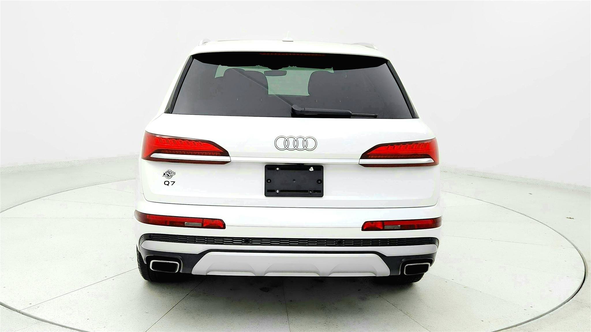 Used 2025 Audi Q7 3.0T Premium Plus AWD/4WD image 4
