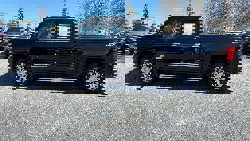 Used 2015 Chevrolet Silverado 1500 High Country w/ High Country Premium Package image 8