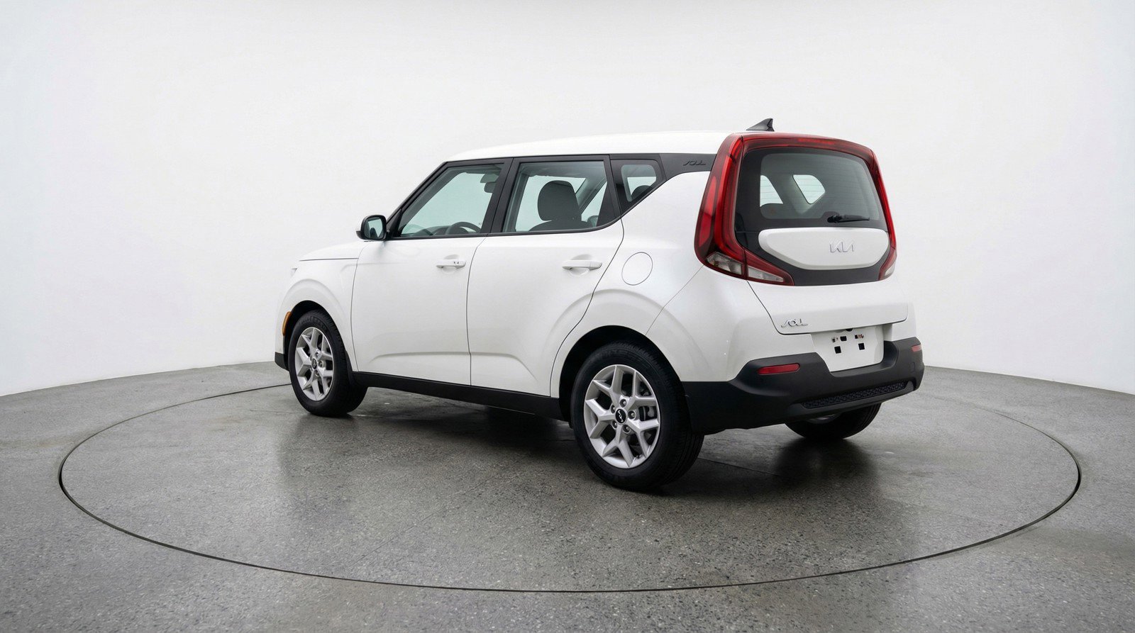 Used 2025 Kia Soul LX w/ LX Technology Package image 6