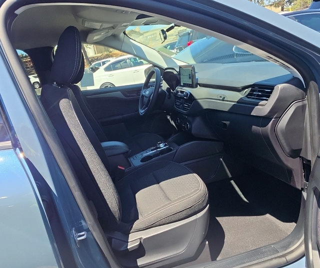 Certified 2025 Ford Escape Active FWD image 10