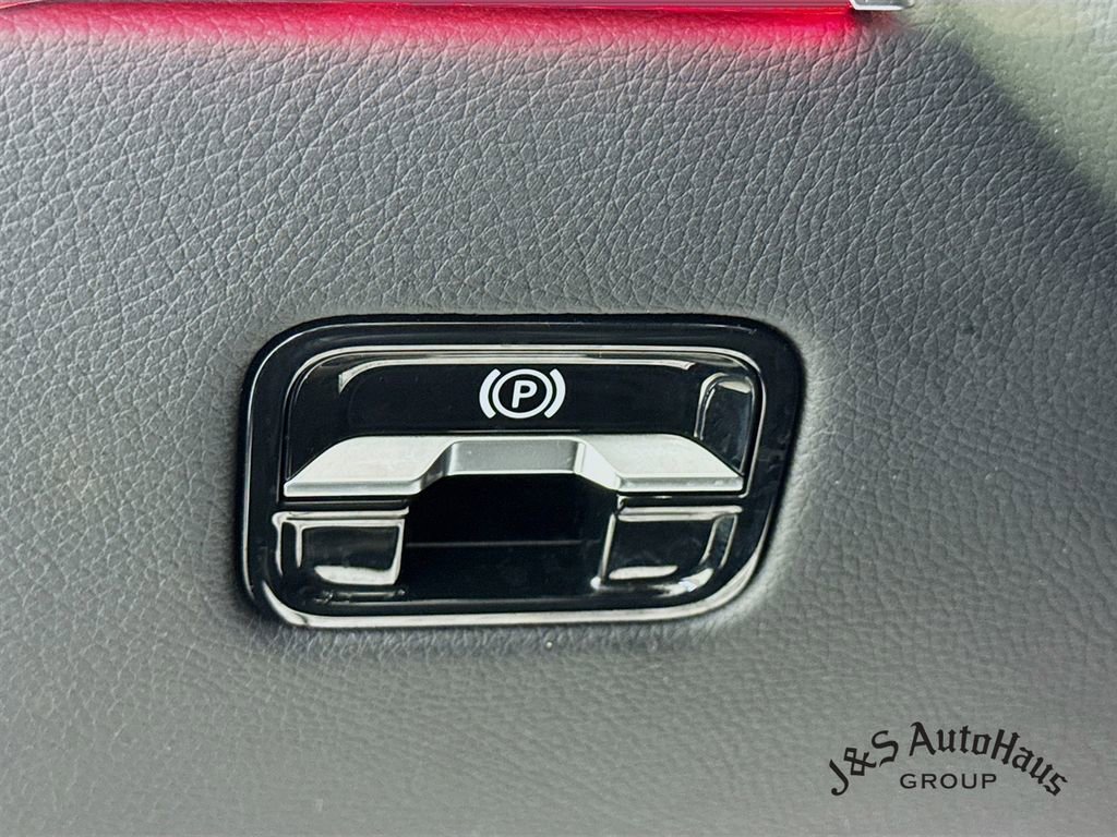 Used 2022 Mercedes-Benz S 580 4MATIC Sedan image 10