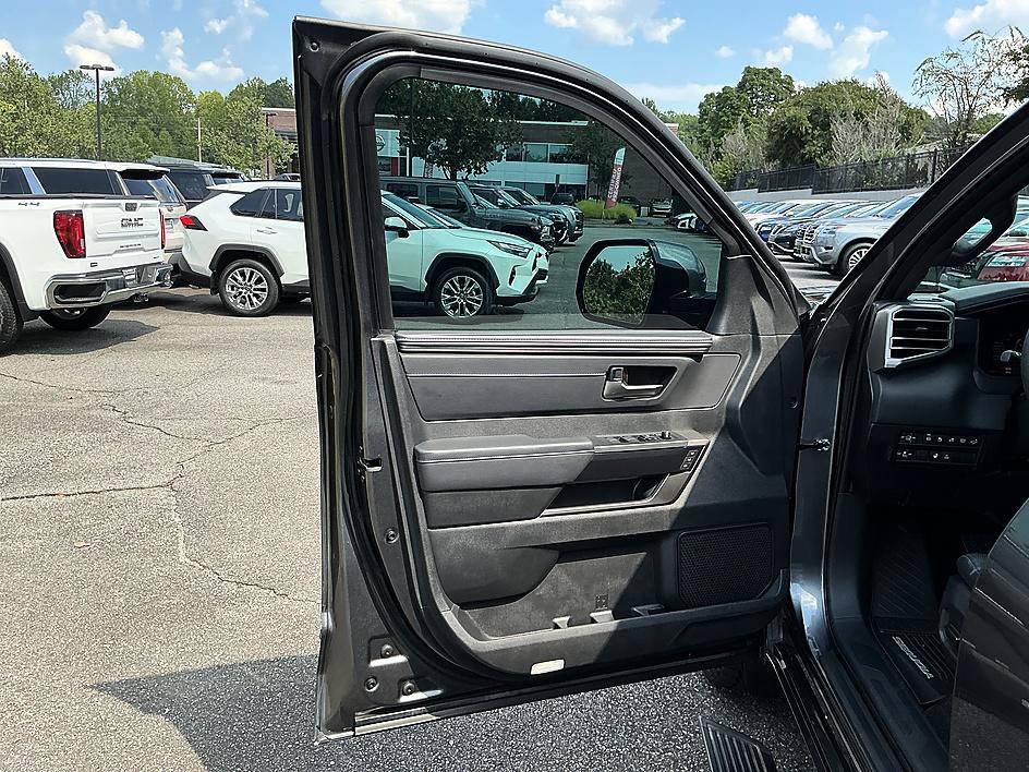 Used 2026 Toyota Sequoia Platinum AWD/4WD image 12