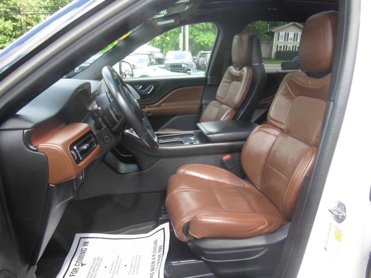 Used 2021 Lincoln Aviator Reserve w/ Equipment Group 208A AWD/4WD image 19