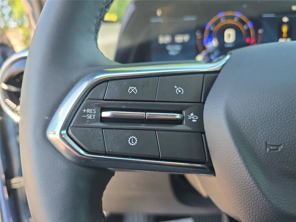 Used 2026 Chevrolet Equinox LT w/ Convenience Package II FWD image 27
