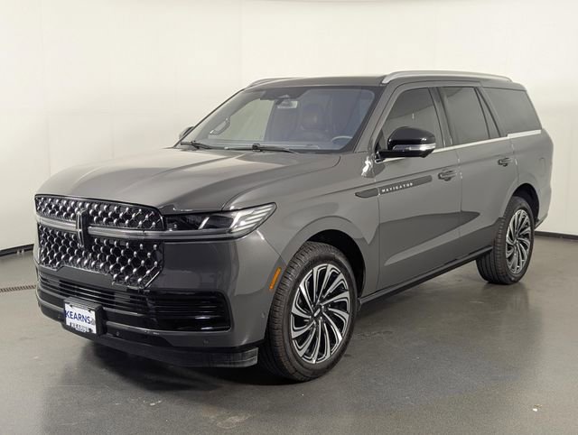 Used 2025 Lincoln Navigator Black Label image 4