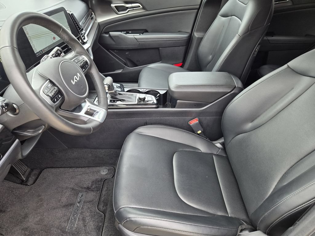 Used 2024 Kia Sportage EX FWD image 8