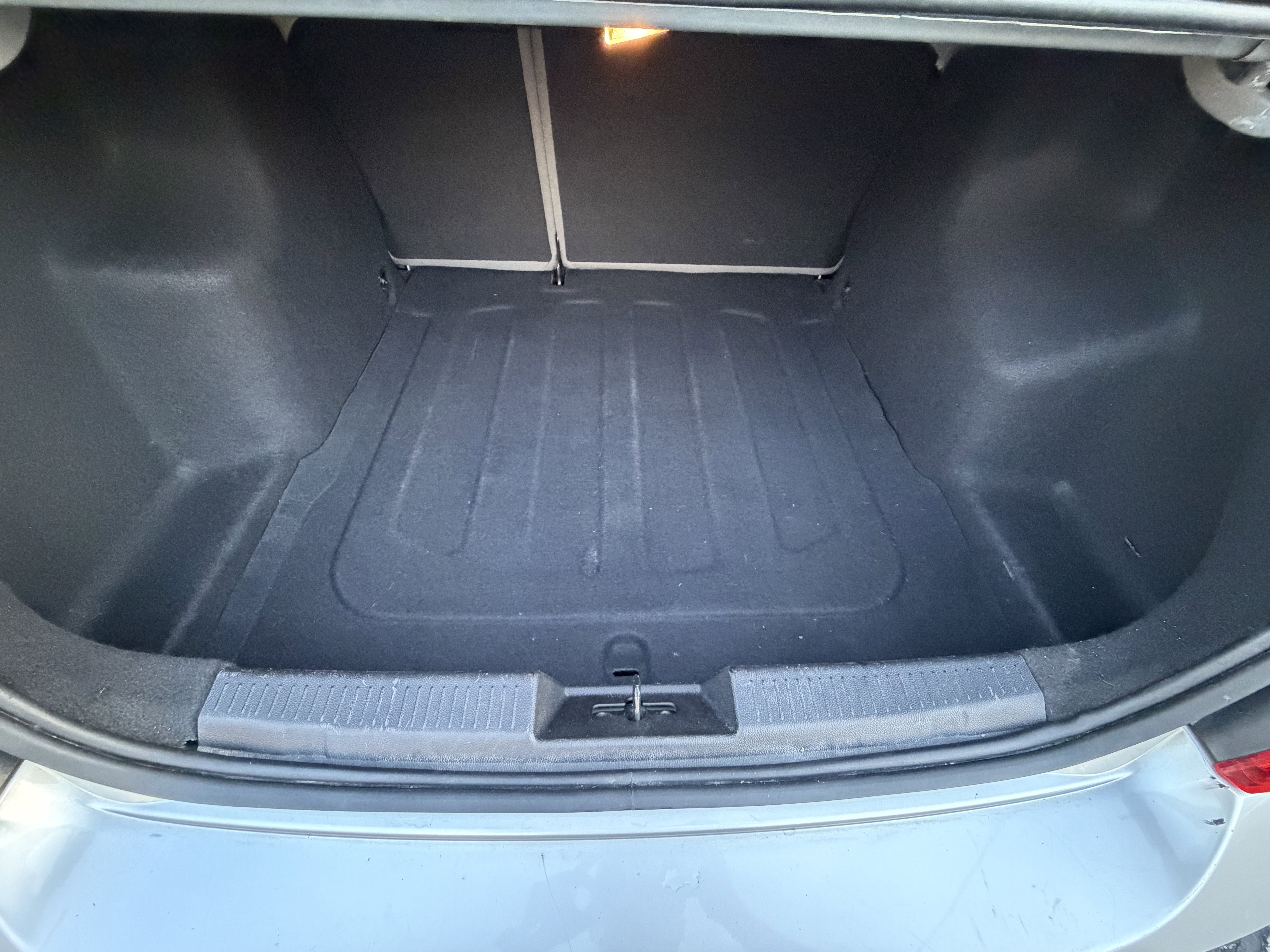 Used 2018 Chevrolet Sonic LS FWD image 20