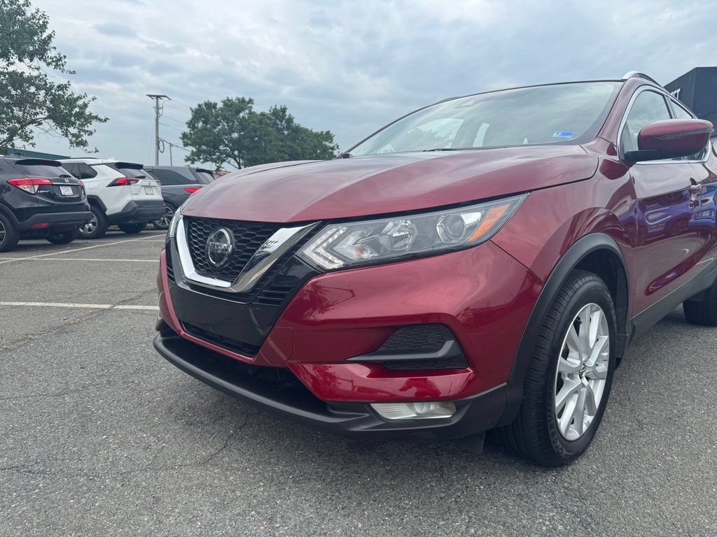 Used 2022 Nissan Rogue Sport SV AWD/4WD image 35