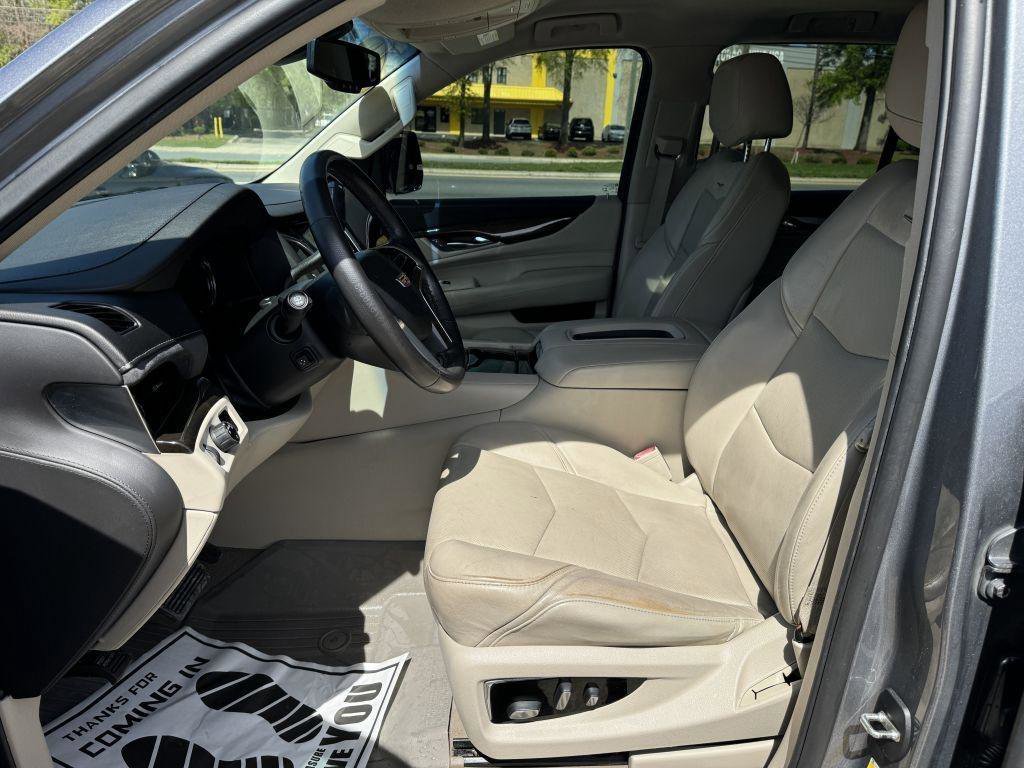 Used 2019 Cadillac Escalade RWD image 15