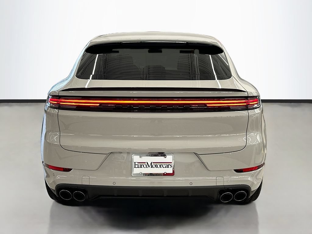 New 2026 Porsche Cayenne Coupe AWD/4WD image 10