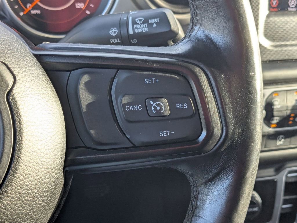 Used 2018 Jeep Wrangler Unlimited Sport S AWD/4WD image 16