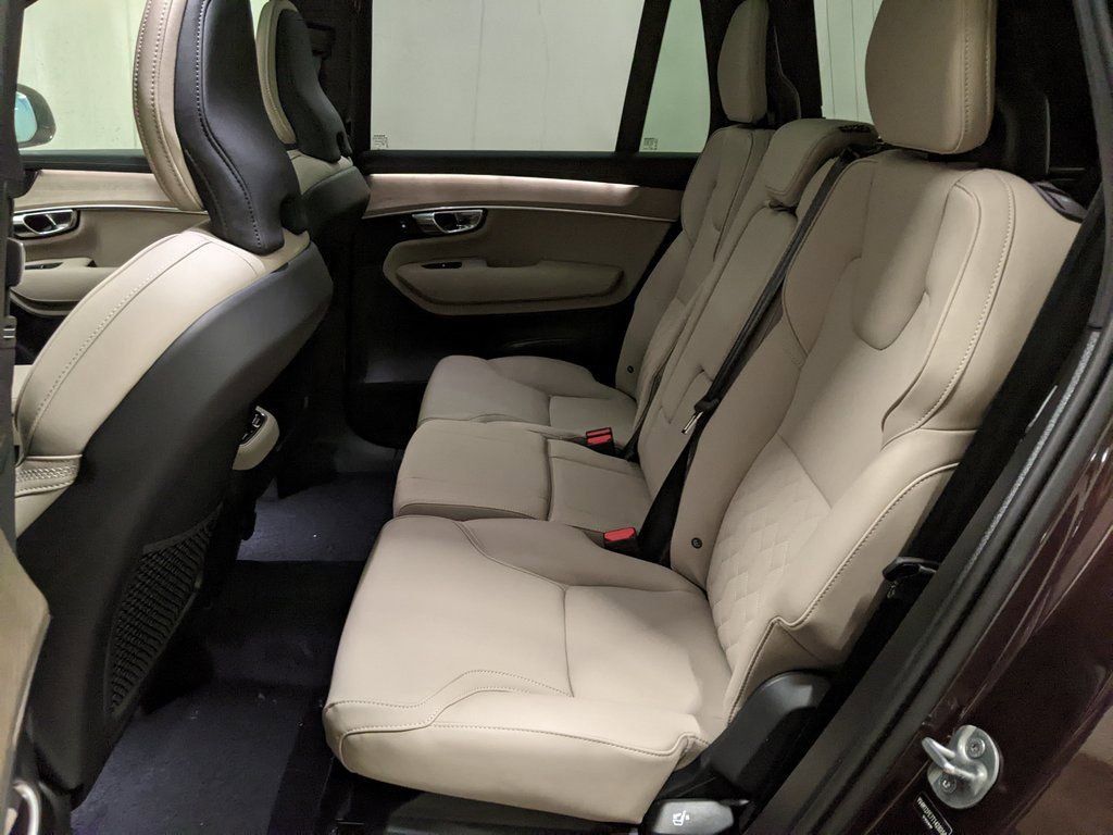 New 2026 Volvo XC90 B5 Plus image 23