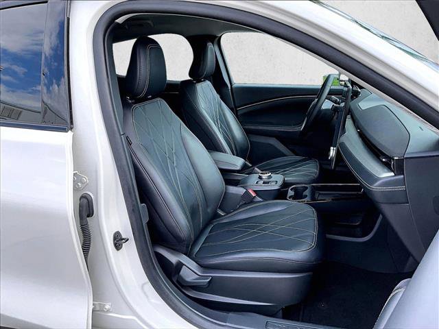 Used 2023 Ford Mustang Mach-E Select image 9