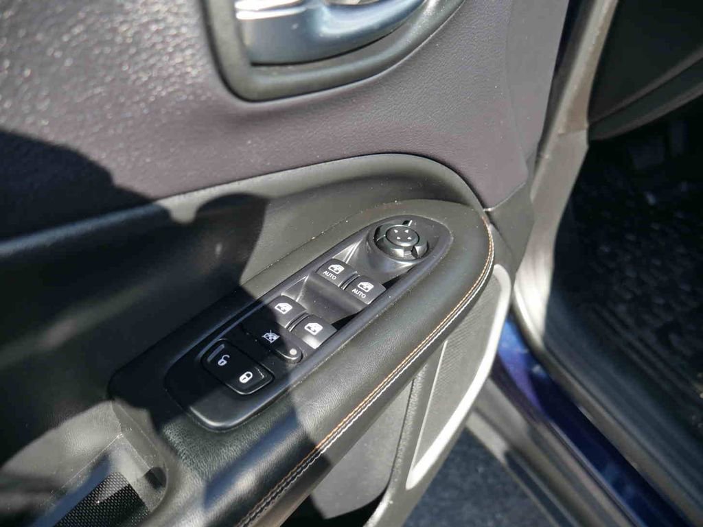 Used 2019 Jeep Compass Latitude w/ Popular Equipment Group image 27