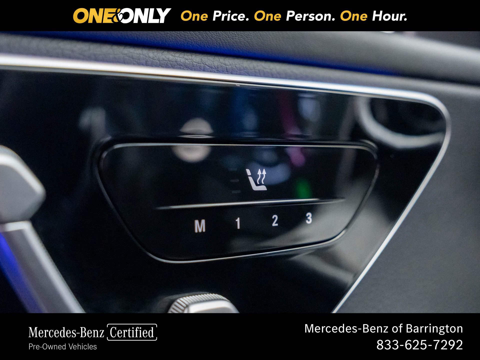 Used 2023 Mercedes-Benz GLC 300 4MATIC w/ AMG Line image 32