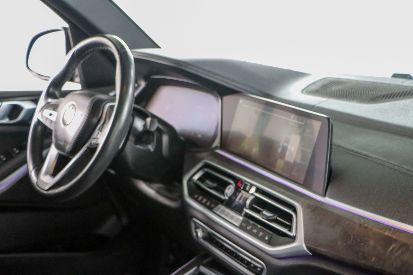 Used 2022 BMW X5 sDrive40i w/ Parking Assistance Package image 26