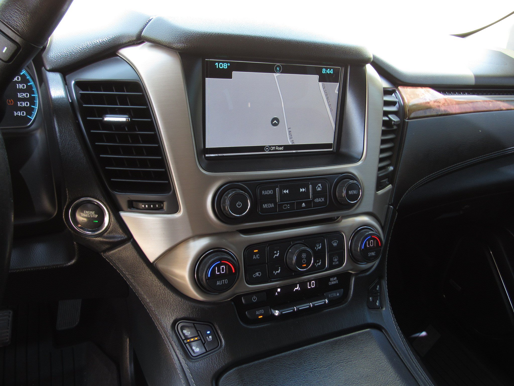 Used 2017 GMC Yukon Denali RWD image 19