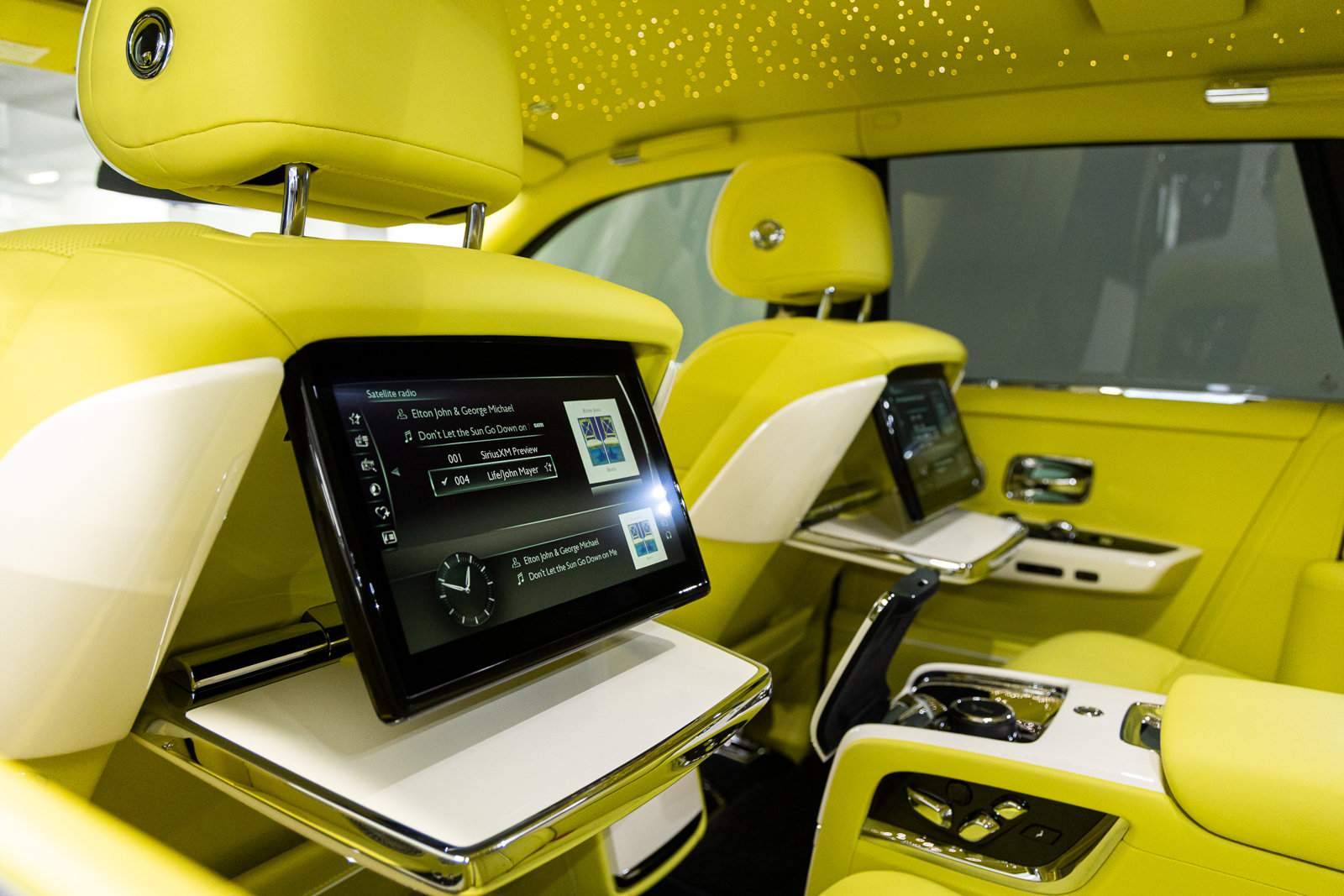 Certified 2024 Rolls-Royce Phantom Sedan w/ The Phantom Package RWD image 61