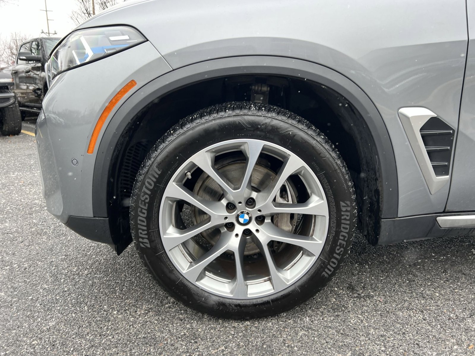 Used 2025 BMW X5 xDrive40i w/ Premium Package image 12