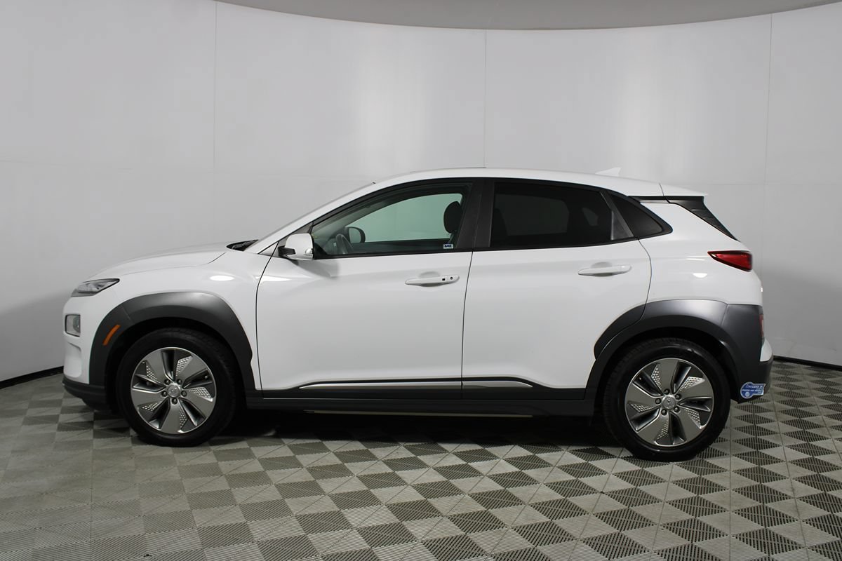 Used 2021 Hyundai Kona Limited w/ Cargo Package FWD image 31