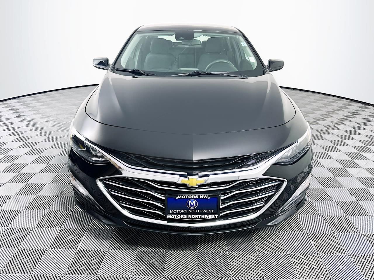 Used 2022 Chevrolet Malibu LT image 4