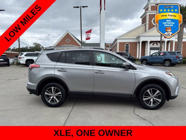 Used 2017 Toyota RAV4 XLE FWD image 4