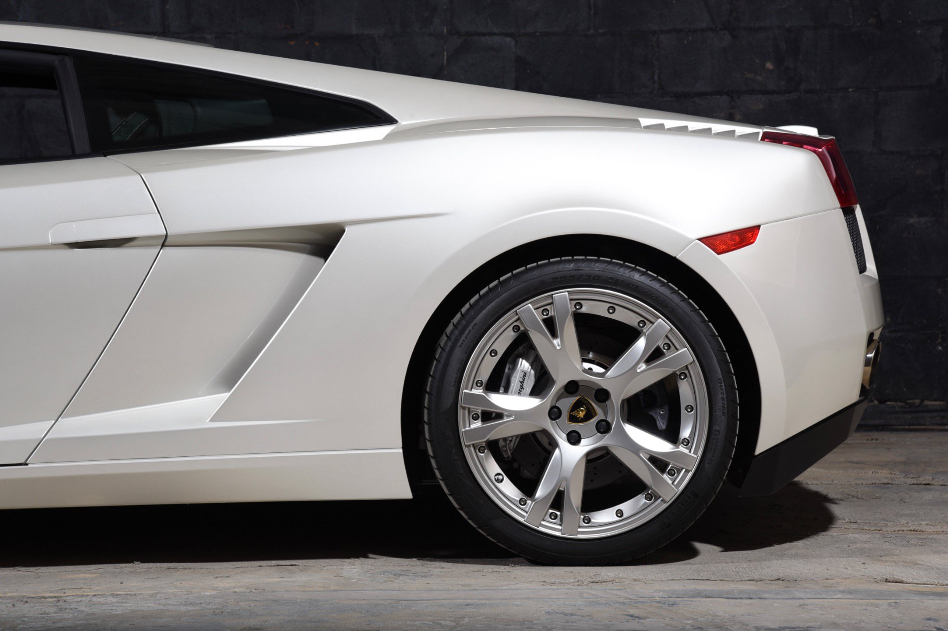Used 2008 Lamborghini Gallardo AWD/4WD image 33